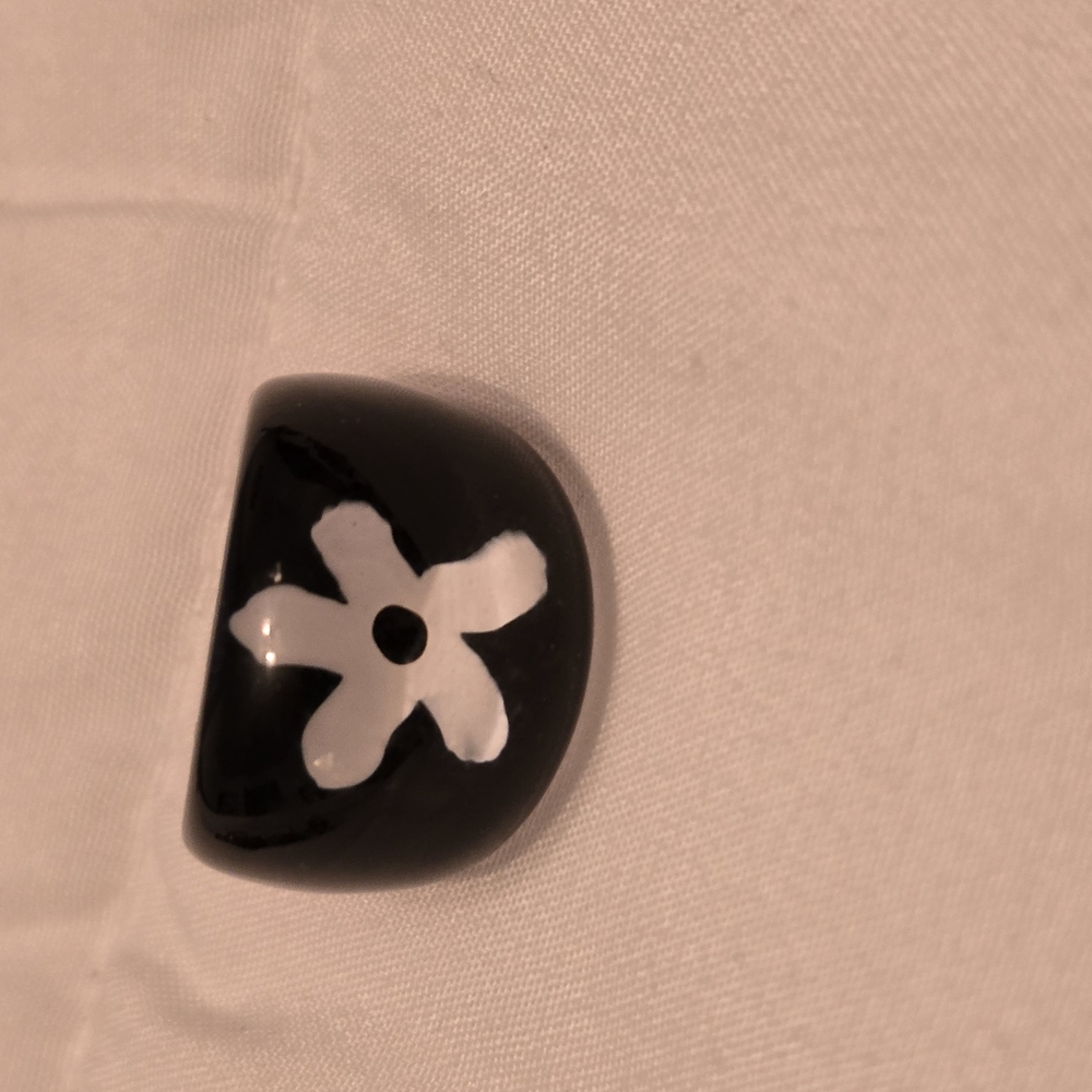 Black and White Floral Ring